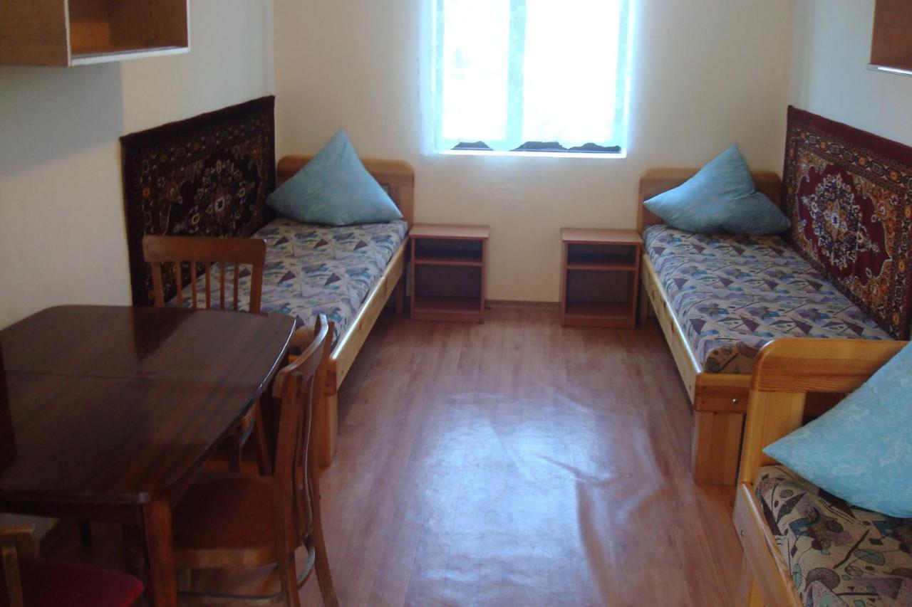 Hôtel Usadba Chayka à Kurortne  Extérieur photo